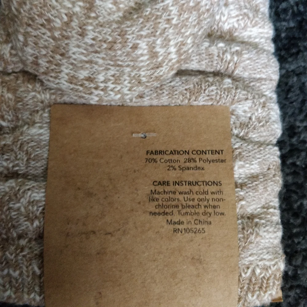 NWT MIX NO. 6 OATMEAL BOYFRIEND SOCKS